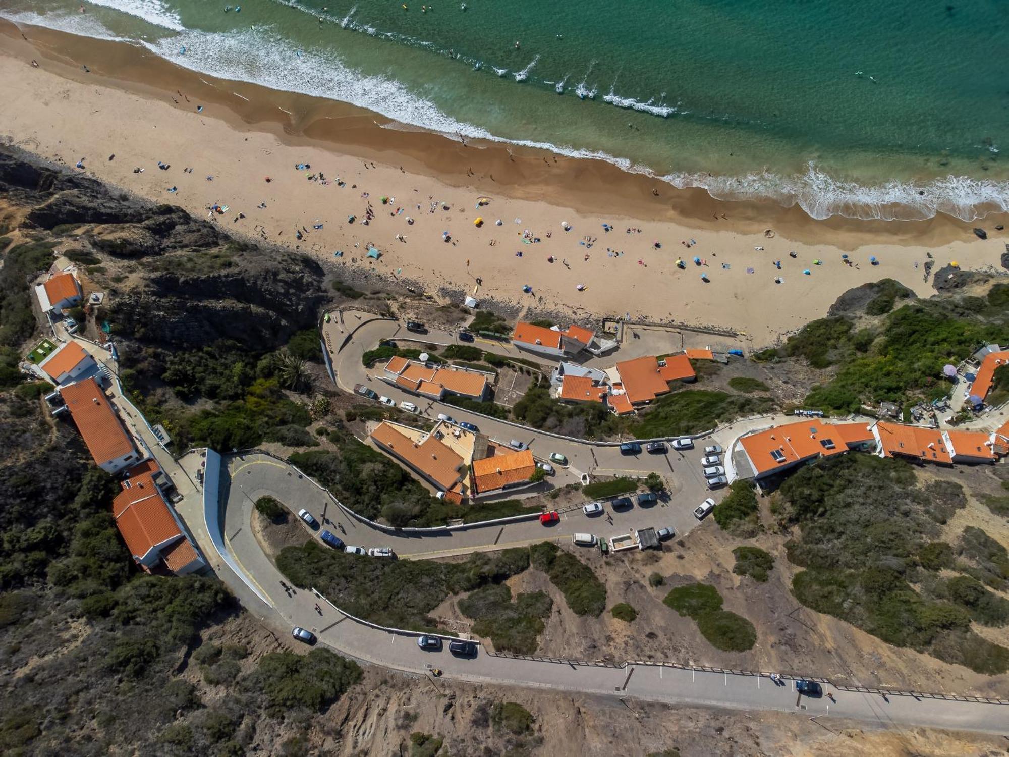 Sweet Home Arrifana // Beachhouse Praia da Arrifana Exterior foto